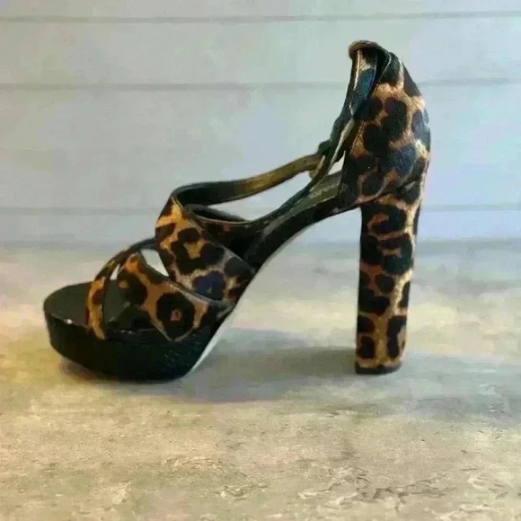 Michael‎ Kors Evie Calf Hair Leopard Print Platform Size 6.5 - Picture 5 of 11